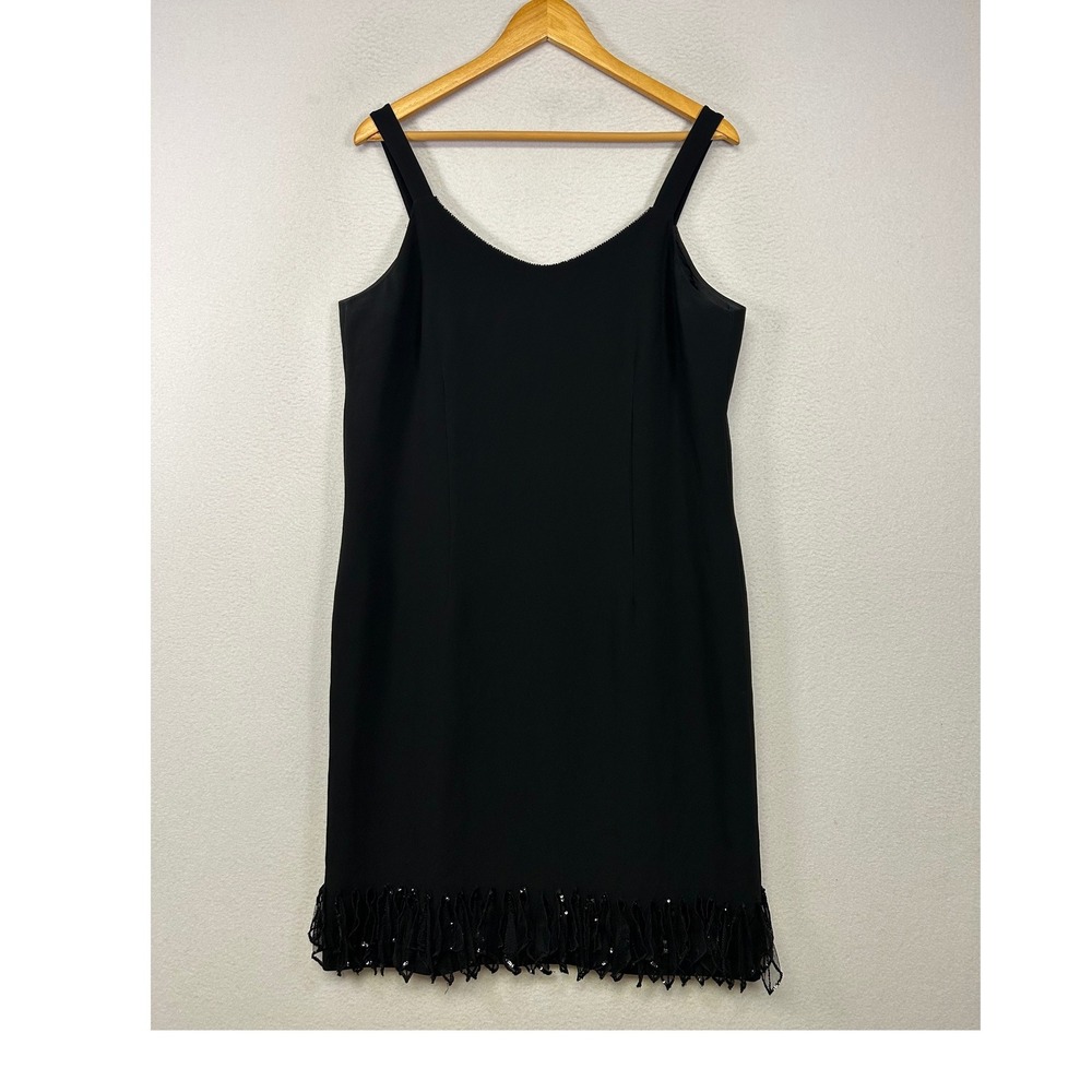 Cocktail Party Albert Nipon Women 14 Black Sequined Fringe Hem Sheath Dress